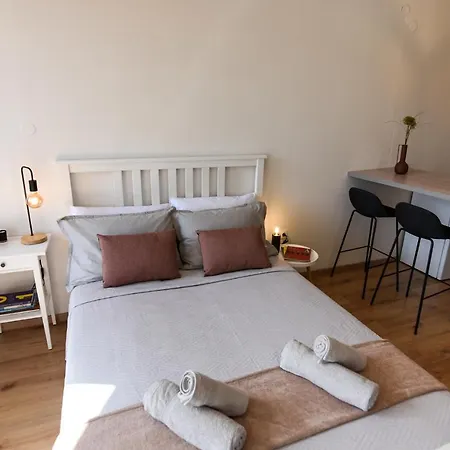 Gravity Downtown Scandi Appartement *