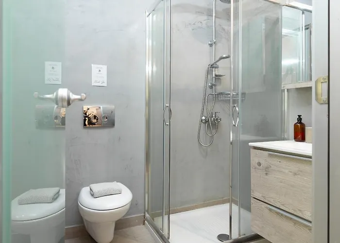 Apartment Gravity Downtown Scandi Rhodes City